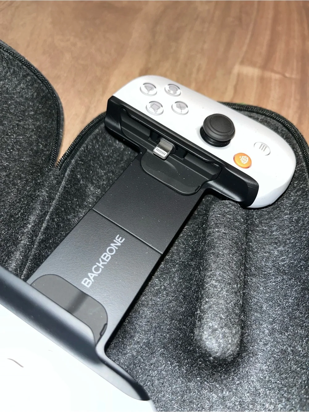 Gaming Controller - White Mobile Backbone for iPhone